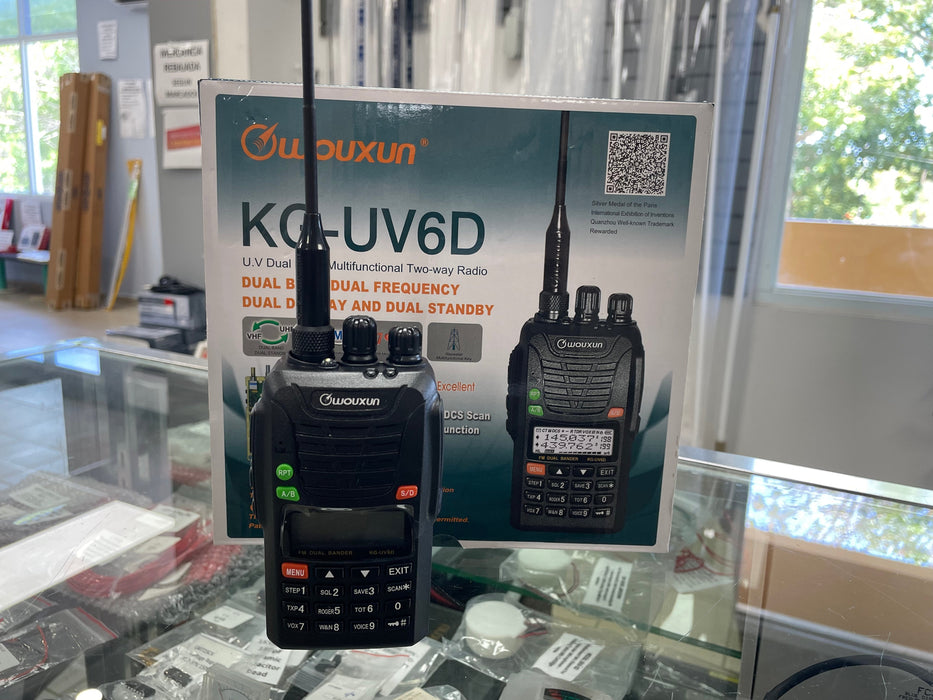 Wouxun KG-UV6D
